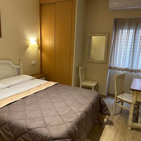 Toledo Plaza Hotel Kültér fotó