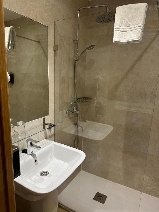 Toledo Plaza Hotel Kültér fotó