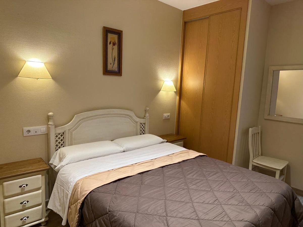 Toledo Plaza Hotel Kültér fotó