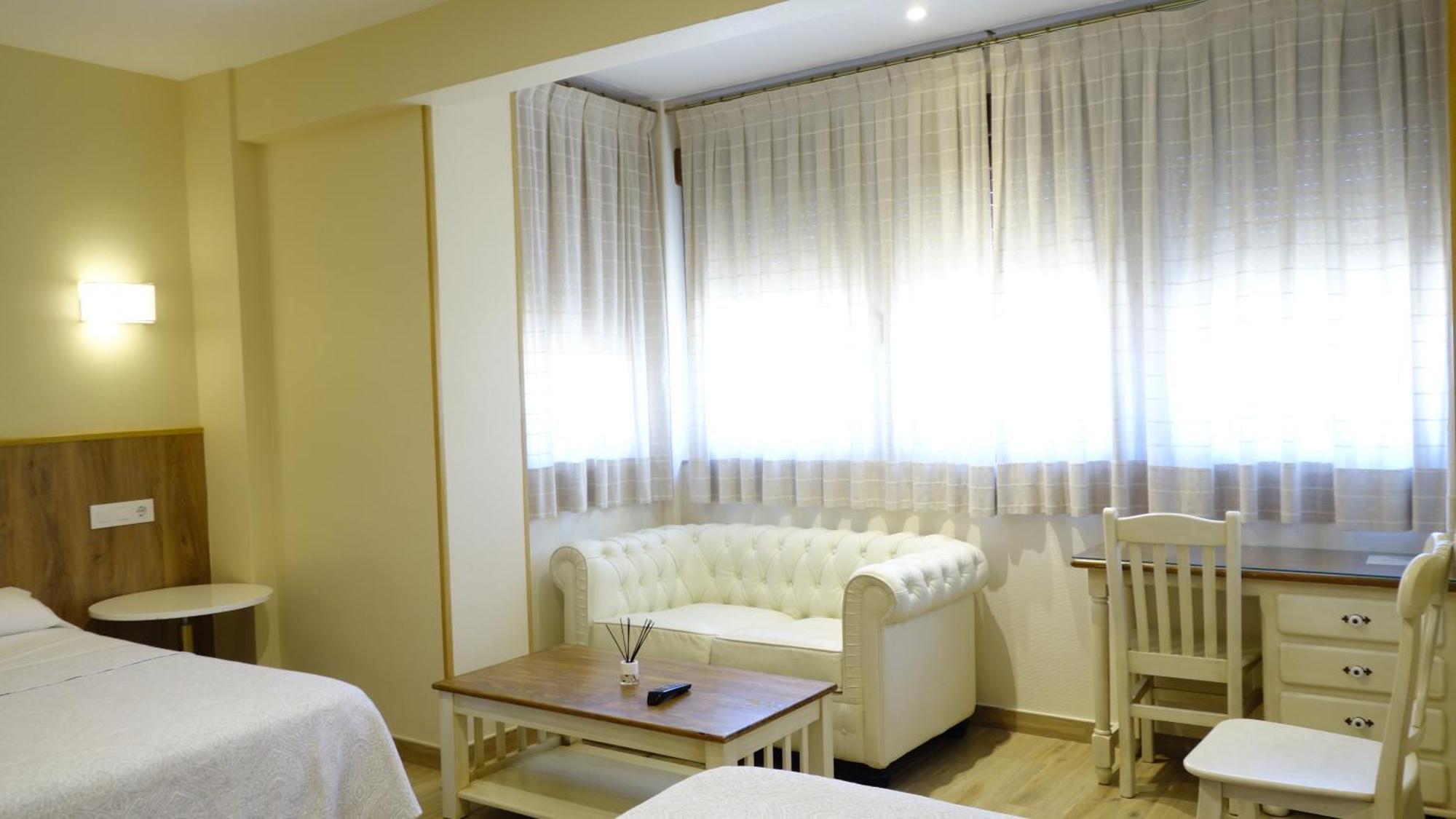 Toledo Plaza Hotel Kültér fotó