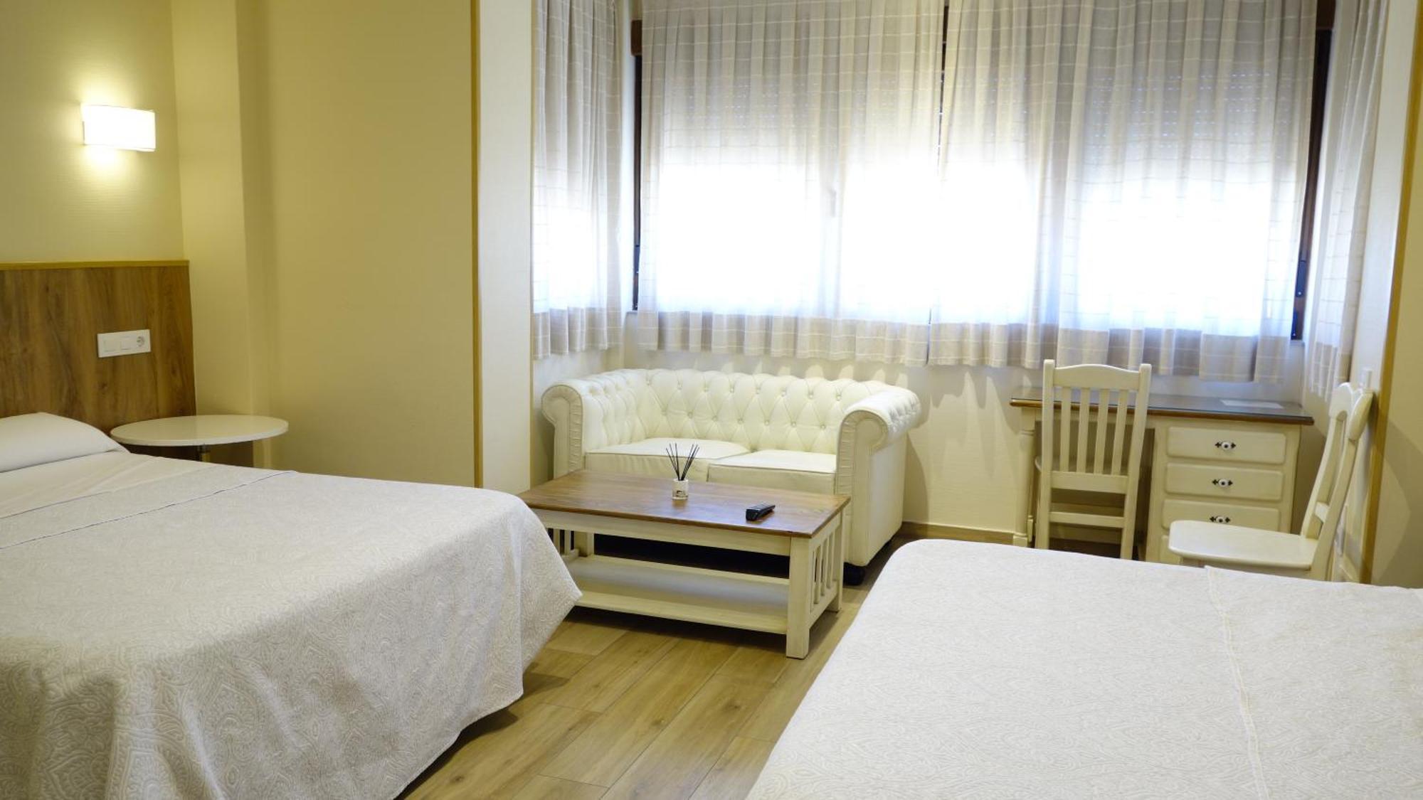 Toledo Plaza Hotel Kültér fotó